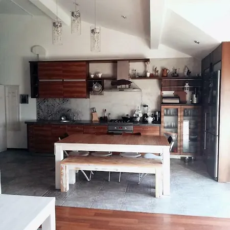 Apartment Элитные Апартаменты В Коттедже, Центр Минска *